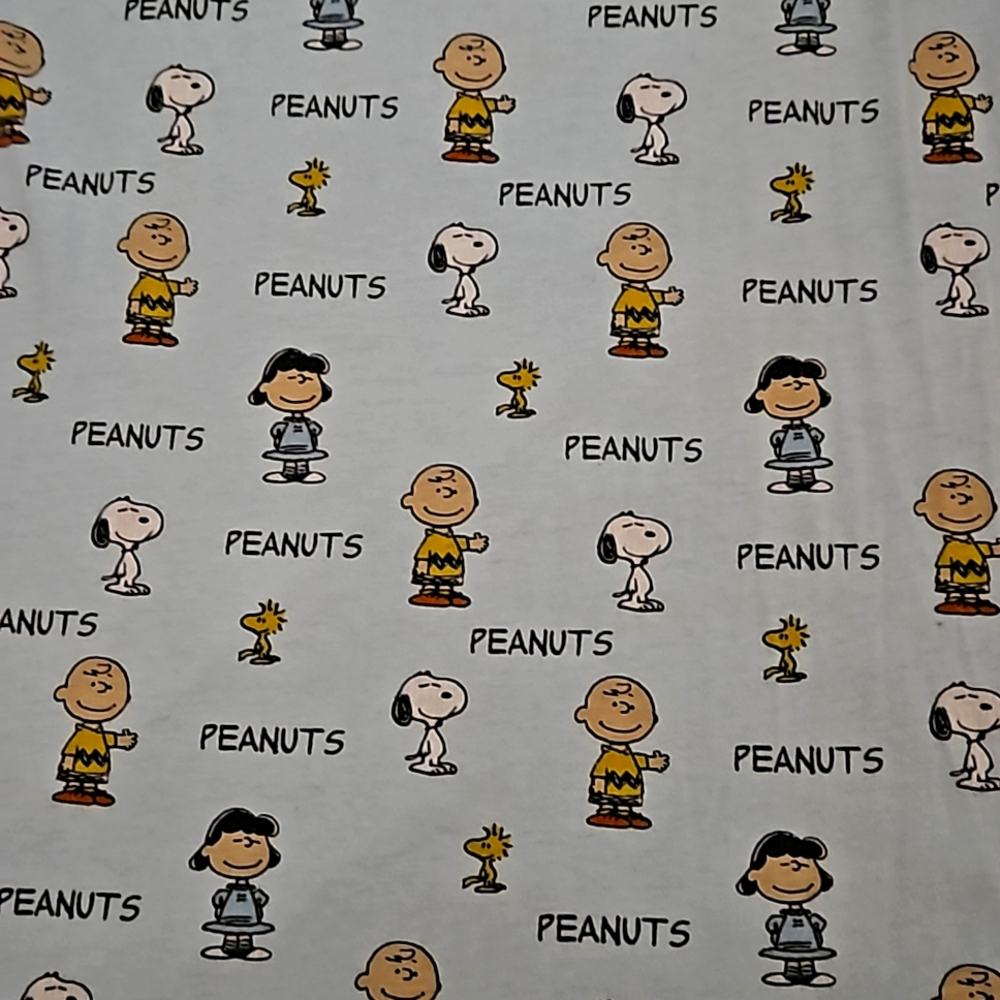 Peanuts Tee